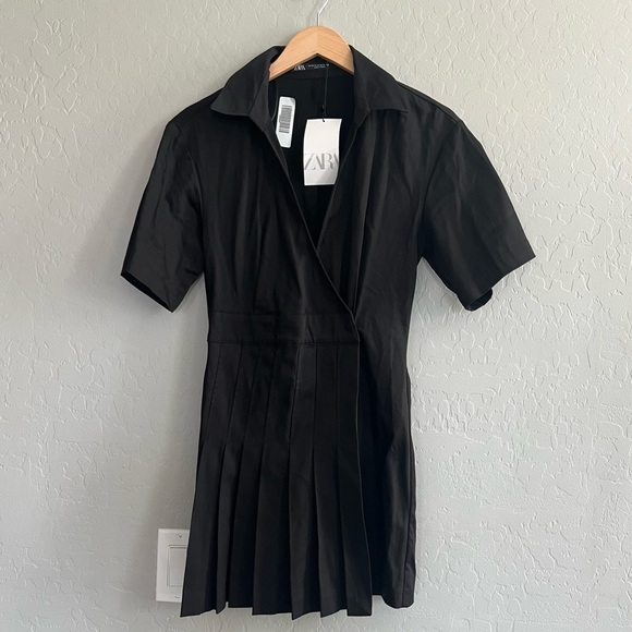 Zara Stretch Poplin Dress in Black - Picture 4 of 8